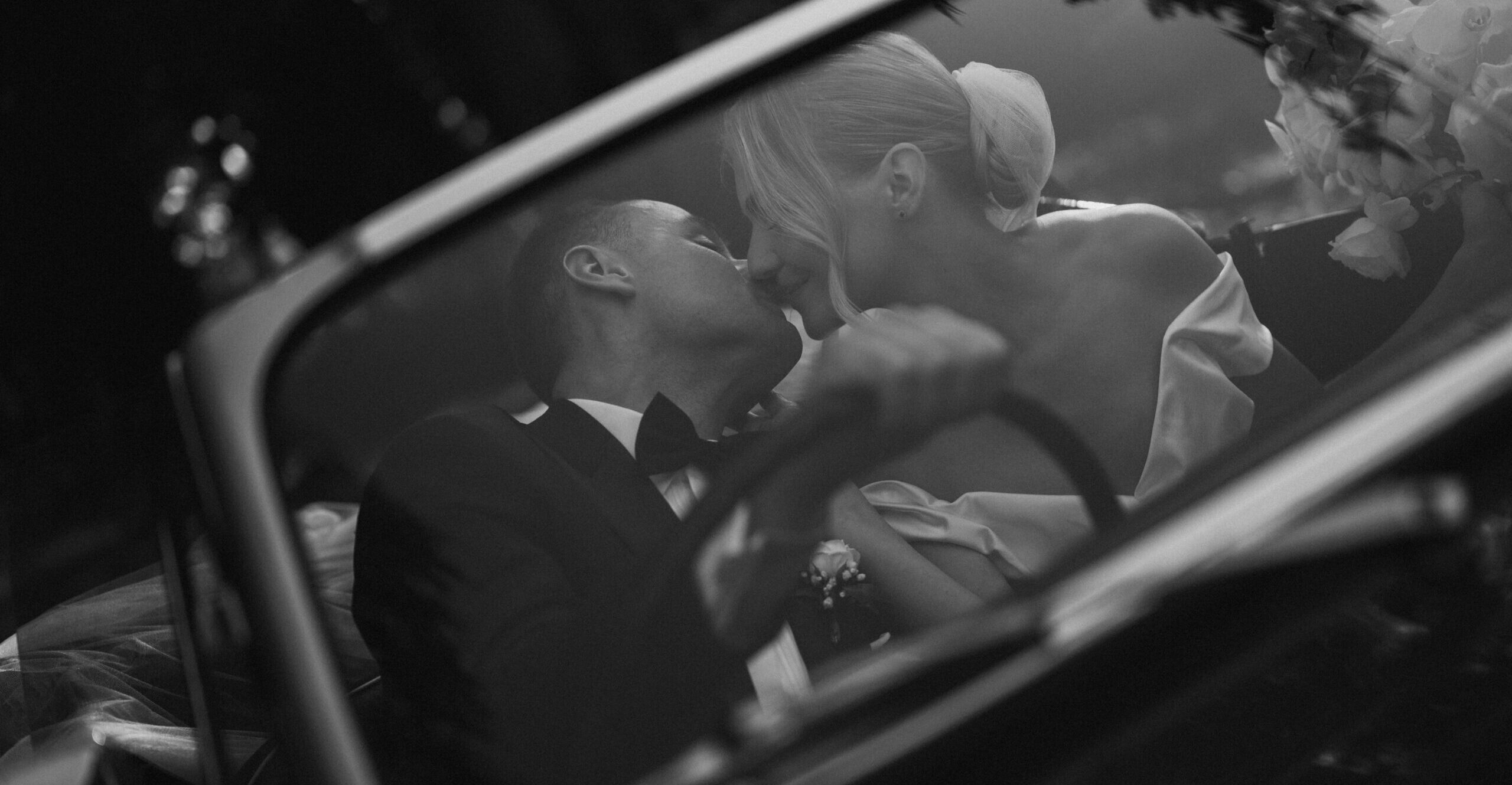 Elegant ballintubbert house wedding scaled e1773839777832