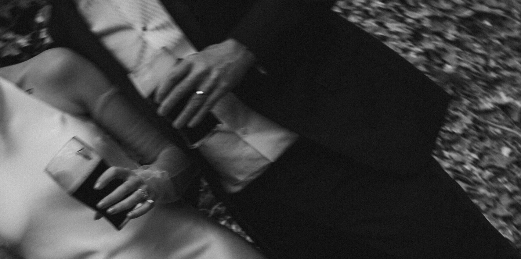 Modern editorial wedding photo ireland scaled e1774623032444